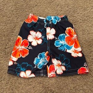 Place White Mesh Shorts